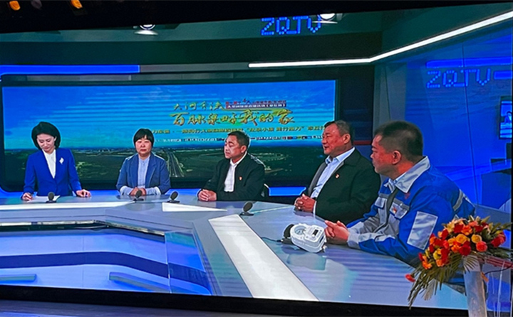 山東居邦源集團總經理孫寧波先生在 “遍地英雄”這一板塊受邀進行專題采訪 山東居邦源集團總經理孫寧波先生在 “遍地英雄”這一板塊受邀進行專題采訪